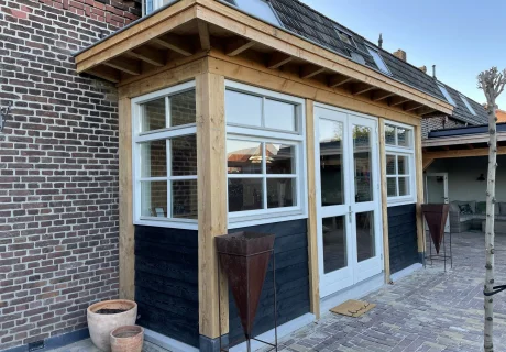 Herten aanbouw